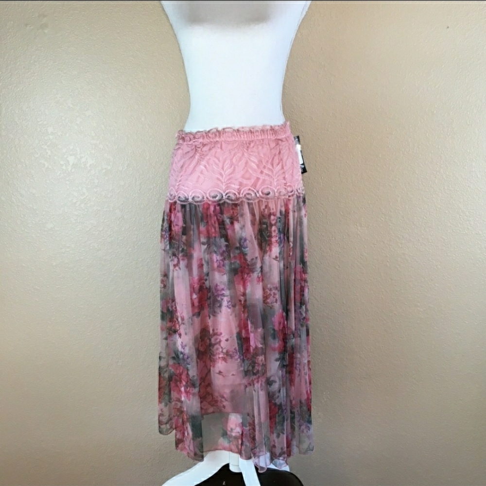 NWT MEI NA Floral Print and Lace Midi Skirt